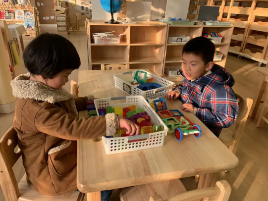 221125唯爱同行 静待花开——栖霞幼儿园翡翠天悦园中班年级组家长半日观摩活动_html_46c69896.png
