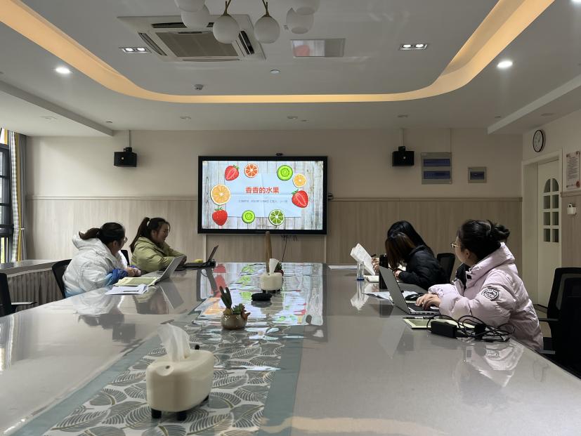 221208巧研共思 助推课程——记栖霞幼儿园石埠湾园课程中心组活动 徐雅仙_html_m38245980.jpg