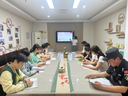 【枫香栖幼】筑牢安全线 护航幼成长  ——记栖幼红枫分园习近平安全月学习活动