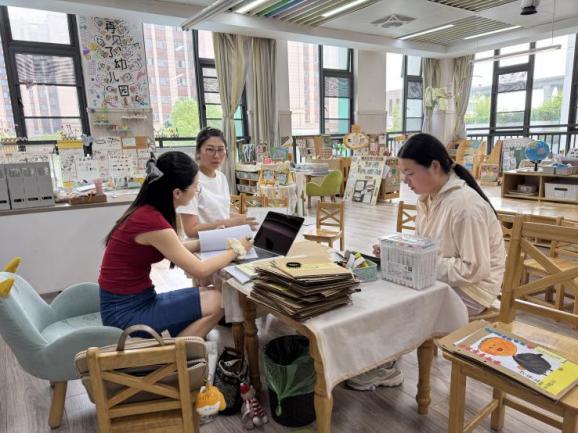 【枫香栖幼】精进课程审议 促进教师发展  ——栖霞幼儿园石埠湾园《我要换牙了》主题课程后审议活动