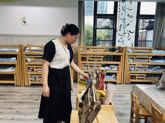 240830基于幼儿视角 创有准备环境——栖霞幼儿园石埠湾园自然角创设和班级环境评比活动_html_m2cbee082.jpg