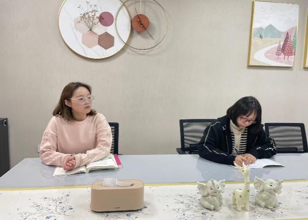 220323以研促教 共同成长——栖霞幼儿园翡翠天悦园社会领域教研组活动（三）_html_191be433.jpg