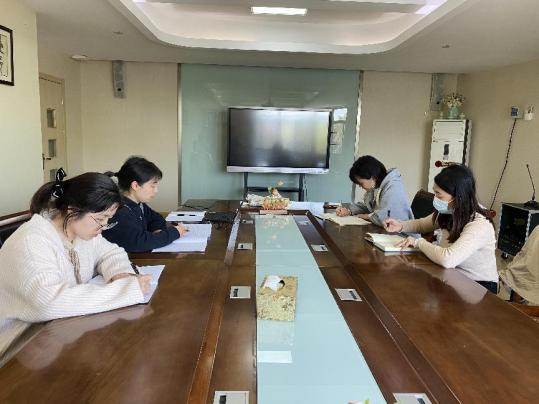 【枫香栖幼】快乐成长 童心飞扬  ——栖霞幼儿园五福园课程中心组教研活动（六）