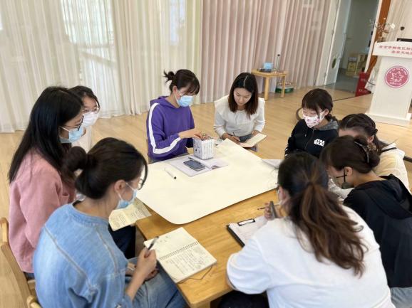 230523——研学深思 聚焦集体教学 栖霞幼儿园翡翠天域园成长型教师活动_html_250061a3.jpg