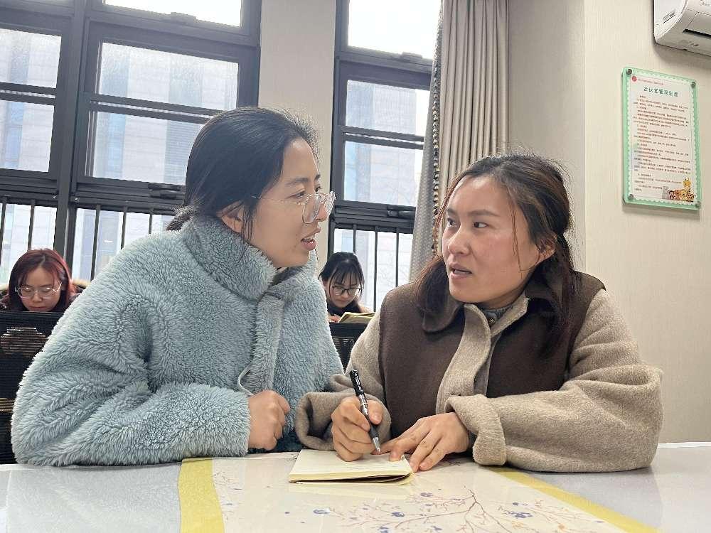 20231224潜心钻研 凝心优化——记栖霞幼儿园翡翠天悦园环境教研组活动 孙姗姗_html_m5b5e2a76.jpg