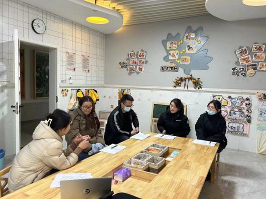 240125同心赋能 共育成长——记中一班微型家长会活动（万紫薇）_html_5e3ccfea.jpg