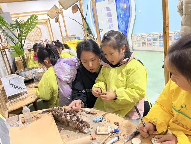 231213乐玩工作坊 共享教研智慧——栖幼石埠湾园游戏组教研活动（四）_html_m7390800a.png