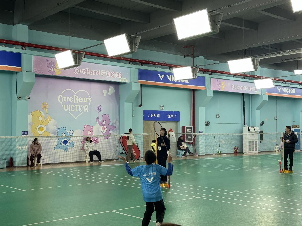 【博学广志】羽动未来——南京市羽毛球后备人才基地总决赛：金小广志路运动员勇夺多项荣誉！_html_m4593d954.jpg