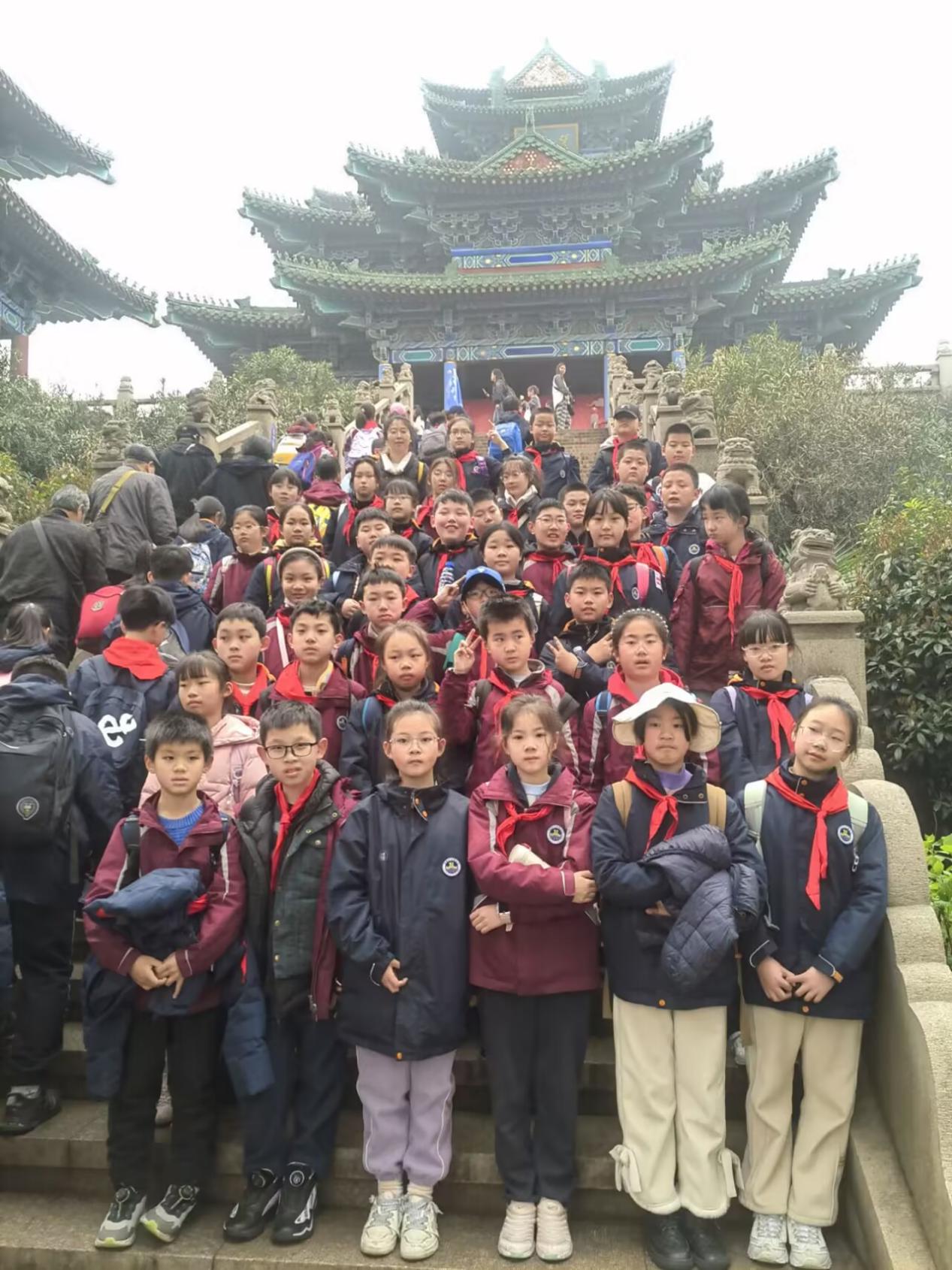 【湖畔·学生活动】探寻中华历史，传承爱国精神——金陵小学（仙林湖校区）2023-2024学年第二学期五年级春季研活动_html_m3afe2610.jpg