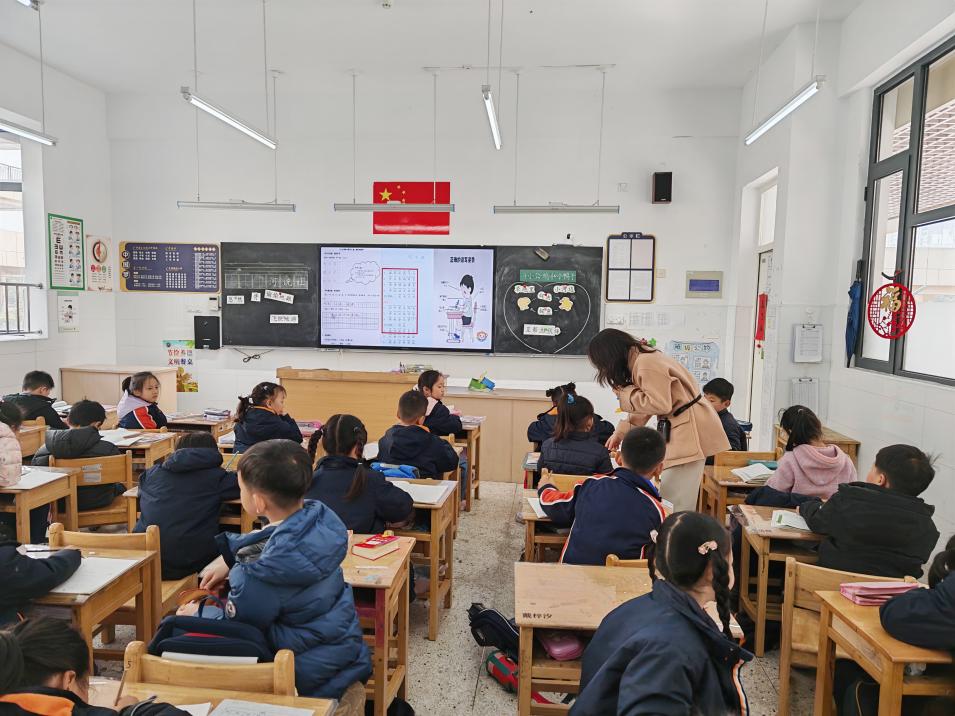 【博学广志】读好课文，做好伙伴——金陵小学广志路校区语文组校本研修活动_html_7d6568ef.jpg