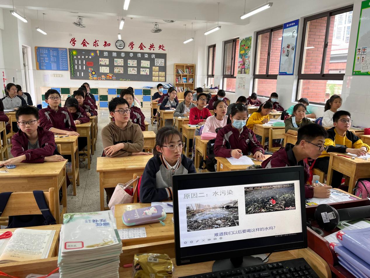 【湖畔光影】珍爱地球 人与自然和谐共生_html_m616c331d.jpg