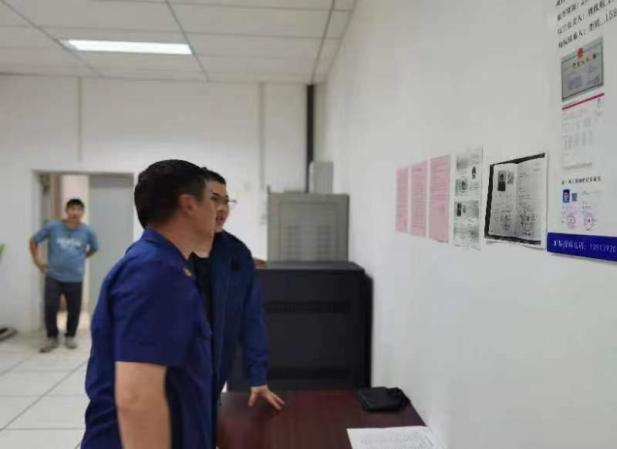 【湖畔·共佑安全】联合检查促安全，提升意识护校园_html_19a394df.jpg