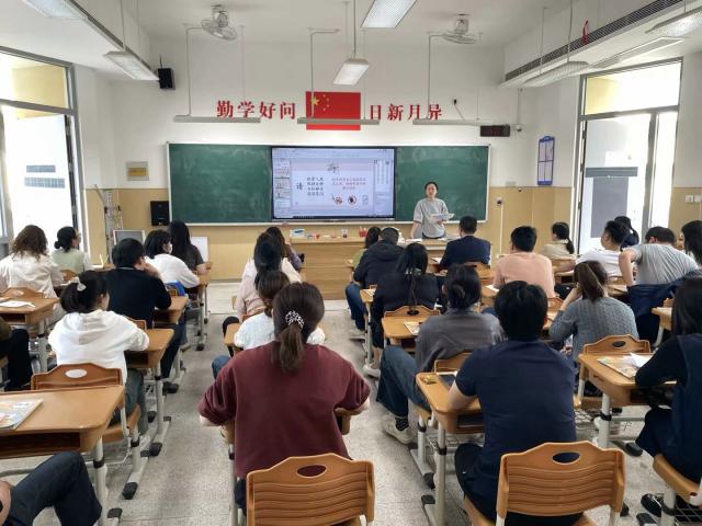 【湖畔·家校共育】家校同心护成长，携手共育启新程_html_m1557c6f7.jpg