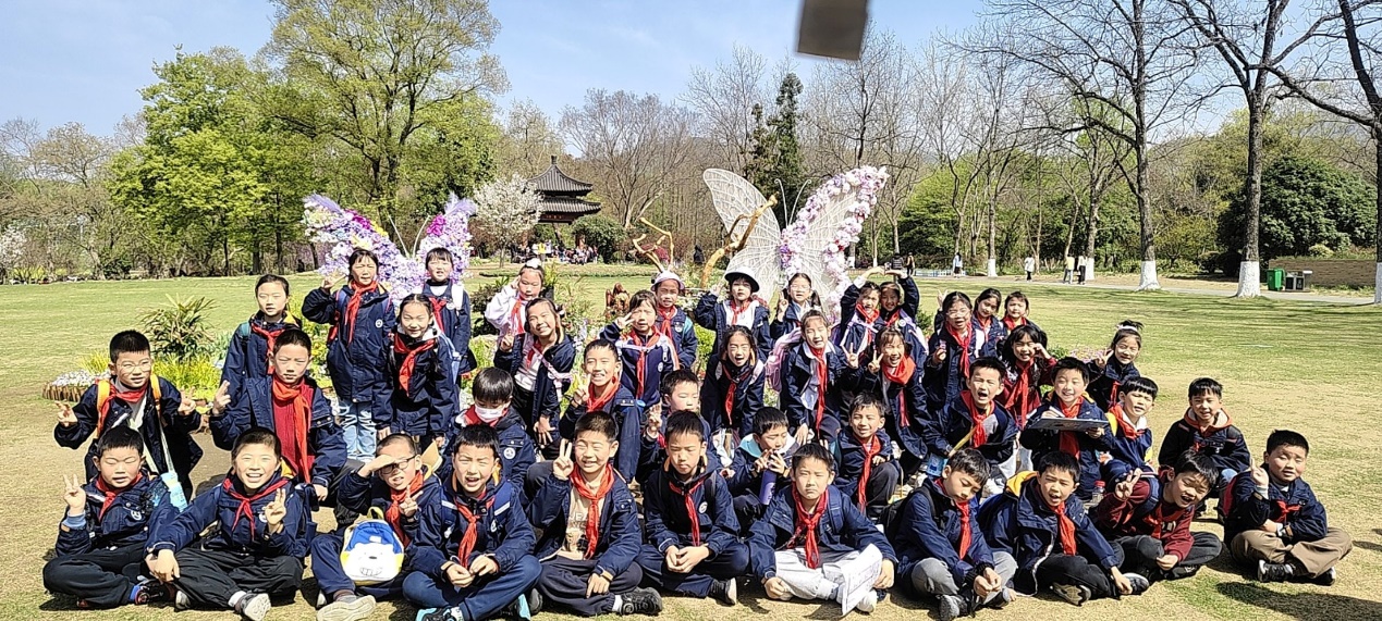 【湖畔·学生活动】童心探秘自然，共绘春日画卷——金陵小学（仙林湖校区）二年级春季综合实践活动_html_m755ac9e4.jpg