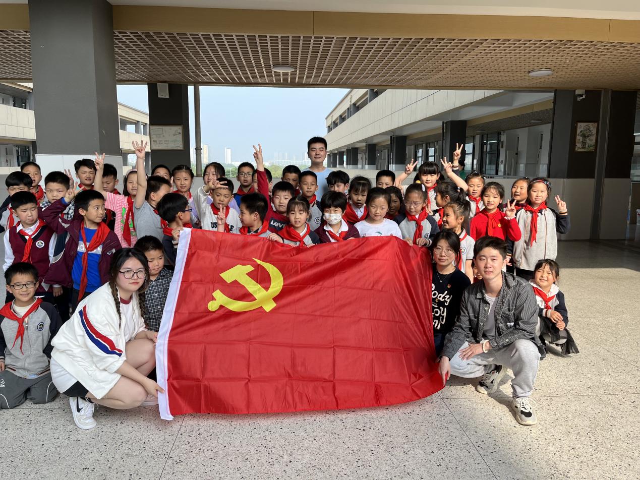 【博学广志】魅力家长课堂，助力学生成长  _html_2d11a331.jpg