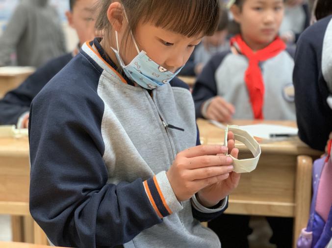 【湖畔光影】“双减”精神进课堂，行政听课促落实——金陵小学（仙林湖校区）“推门听课”活动（11）_html_320097.jpg