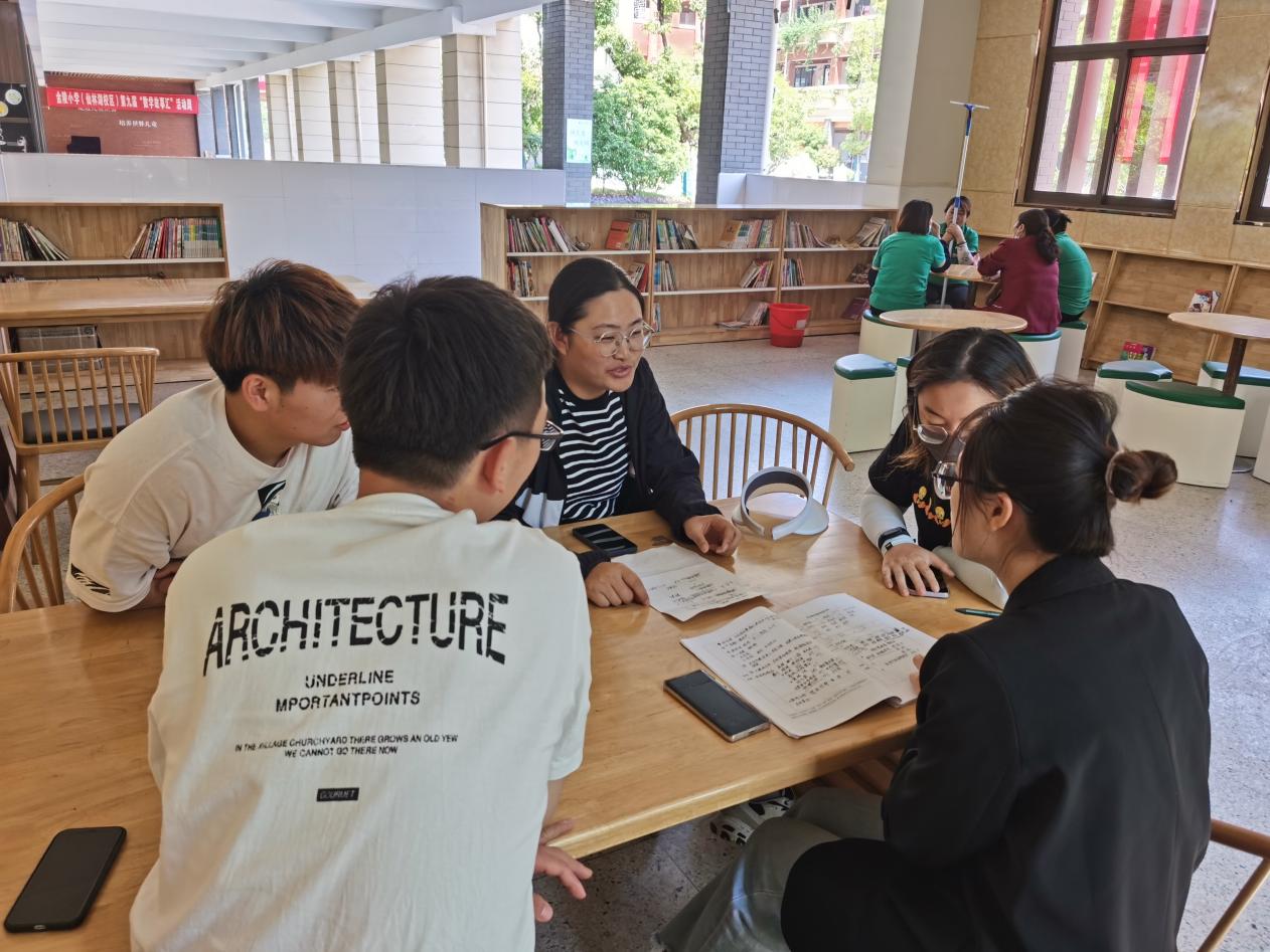 【湖畔光影】以赛促练、以思促进--记金陵小学（仙林湖校区）体育组校本教研_html_m268f6569.jpg