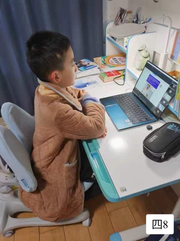 【湖畔·班队活动】居家学习 健康生活——金陵小学（仙林湖校区）举行居家生活指导主题班会_html_68aa557a.jpg