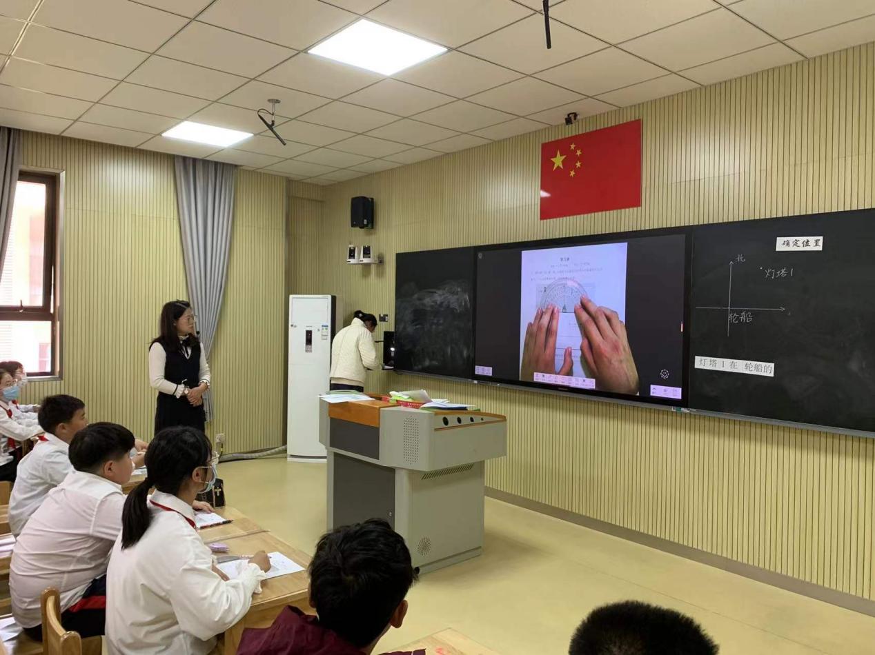 【湖畔•童化课堂】立足探究经验，感悟教学本质——数学校本研修之课例研讨（166）_html_m7a0a686b.jpg