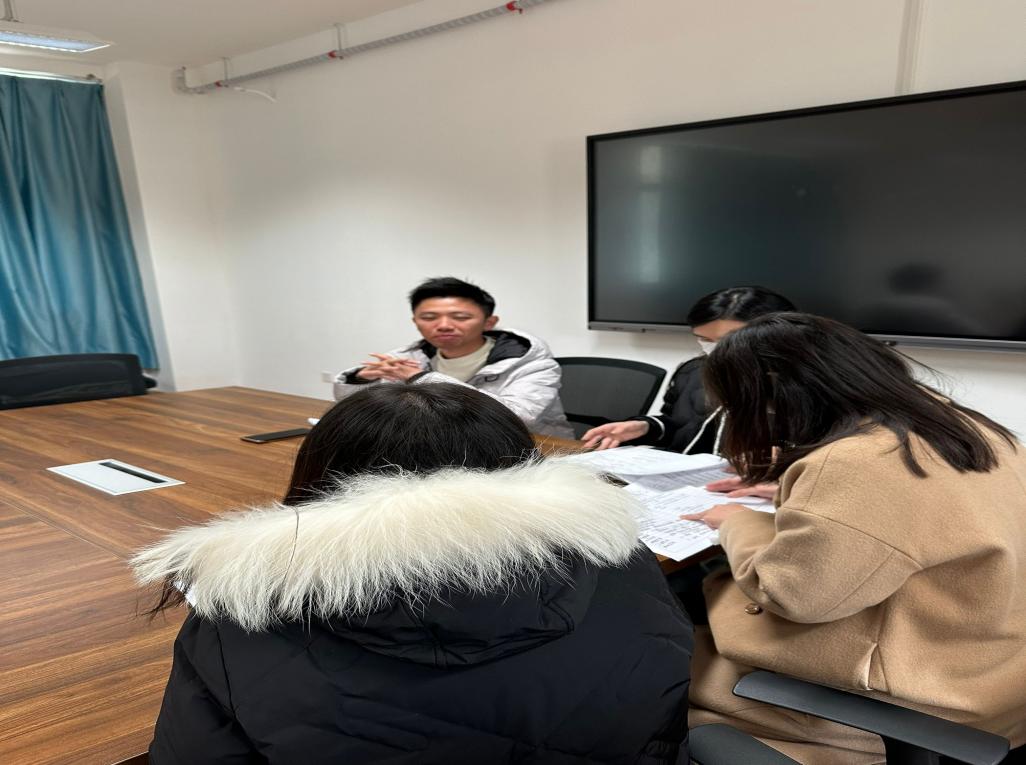 【湖畔·童化课堂】以研促学，以学促教——音乐校本研修之学科融合舞动课堂_html_m4e8afc51.jpg