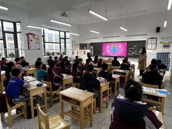 【博学广志】科学防控传染病，精细演练筑健康——南京市金陵小学广志路校区第二次传染病防控演练_html_2f4bd159.jpg