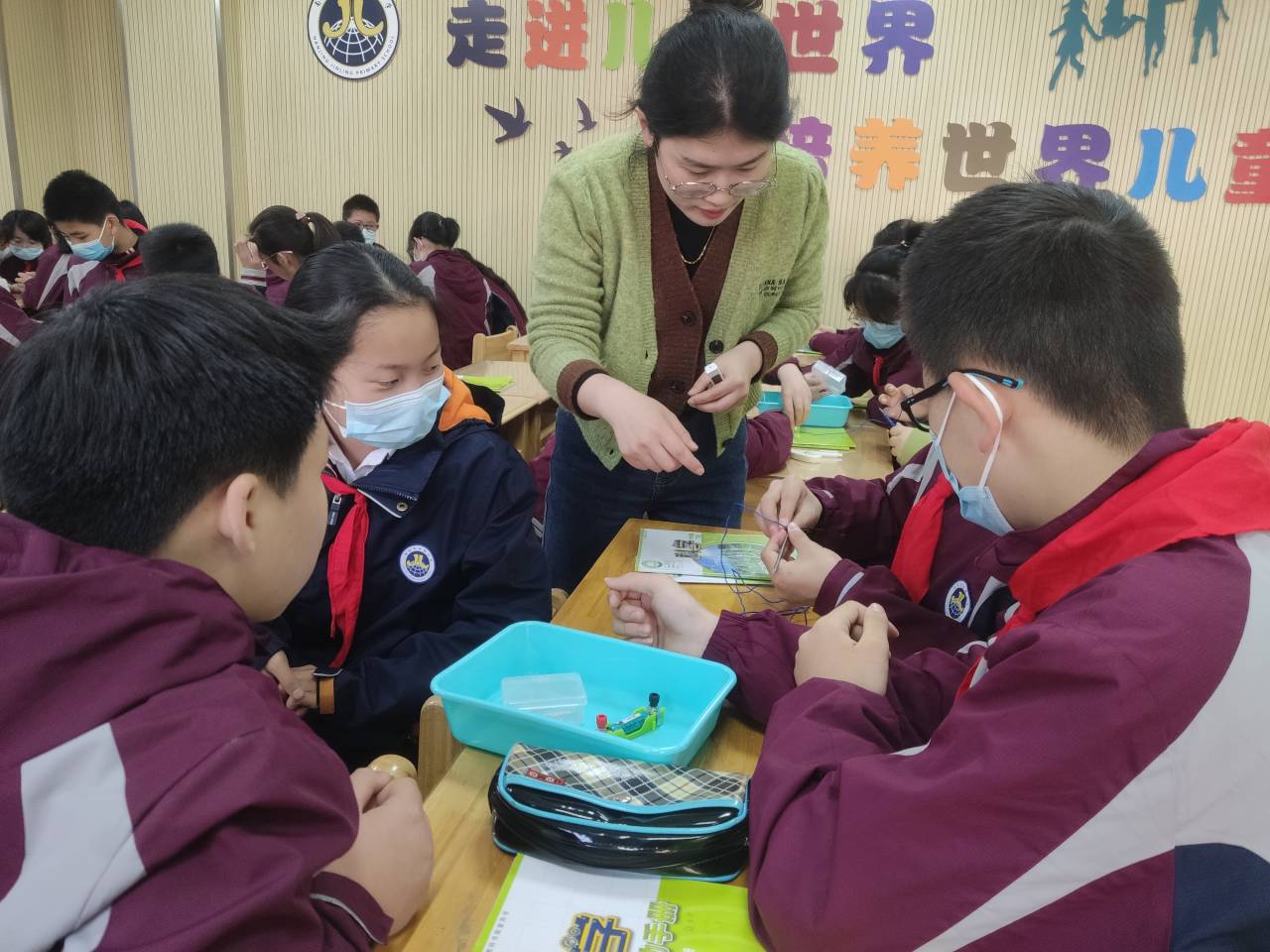 【湖畔·童化课堂】研教学教法，启学生思维 ——2022-2023第二学期科学组校本教研之课例研讨（1）_html_m773eaf5d.jpg