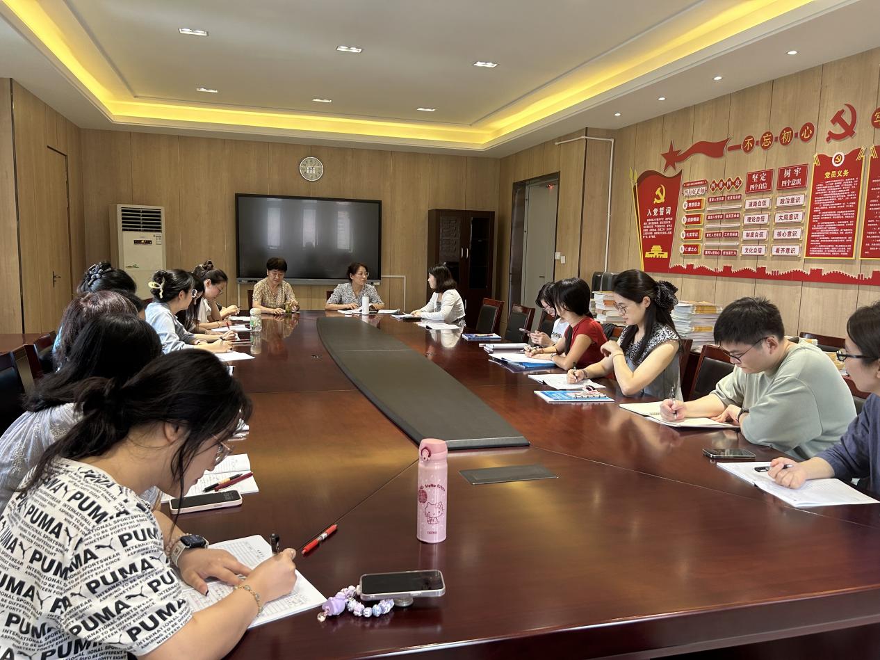 【湖畔·童化课堂】精准视导明方向，研思共进促提升_html_615d54bf.jpg