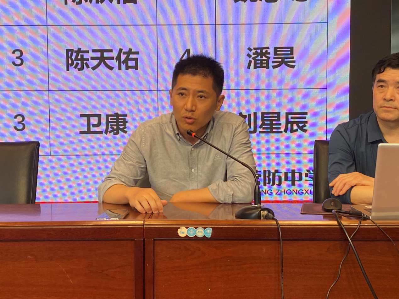 七年级家长会新闻稿：家校共育 健康成长_html_m1a7addb1.jpg