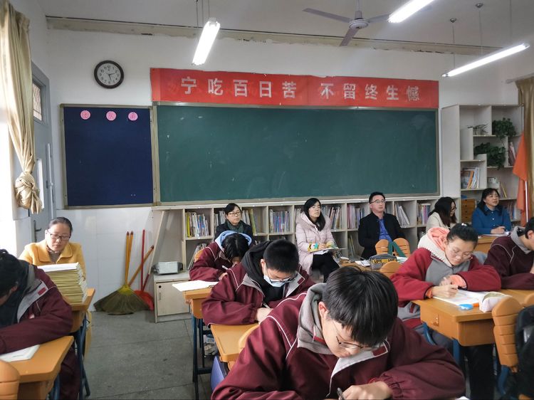 师徒汇报_html_m7e012829.jpg