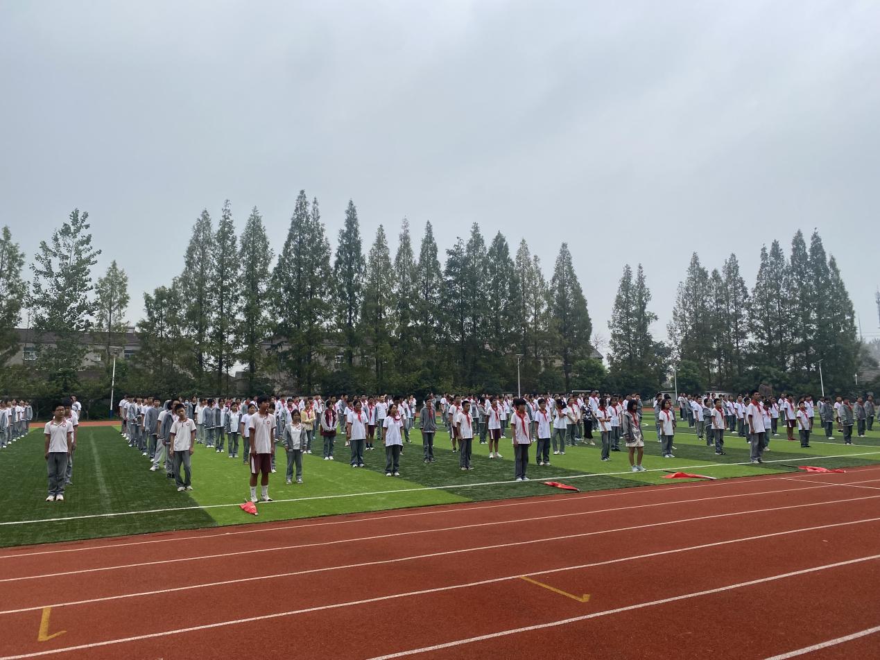 10.8 国庆节新闻_html_m4d9d5571.jpg