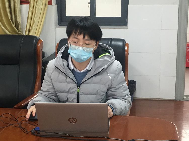 新建 Microsoft Word 文档 (5)_html_12359b86.jpg