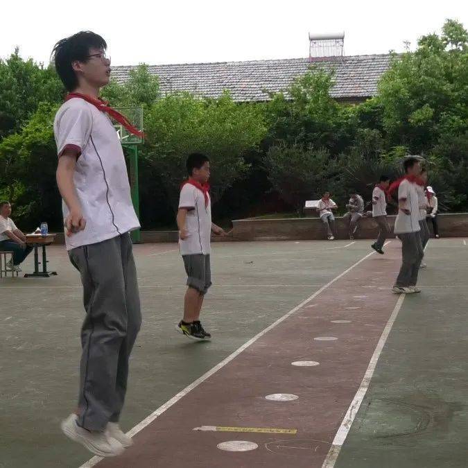 运动会_html_m17ef0d50.jpg