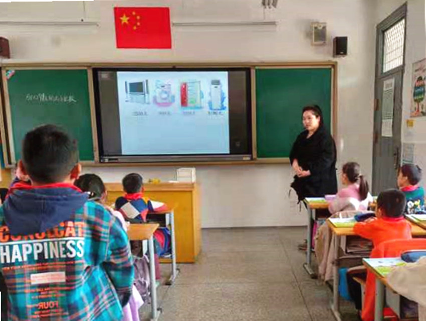 210325栖霞中心小学低年段数学组开展教研活动图片1.jpg