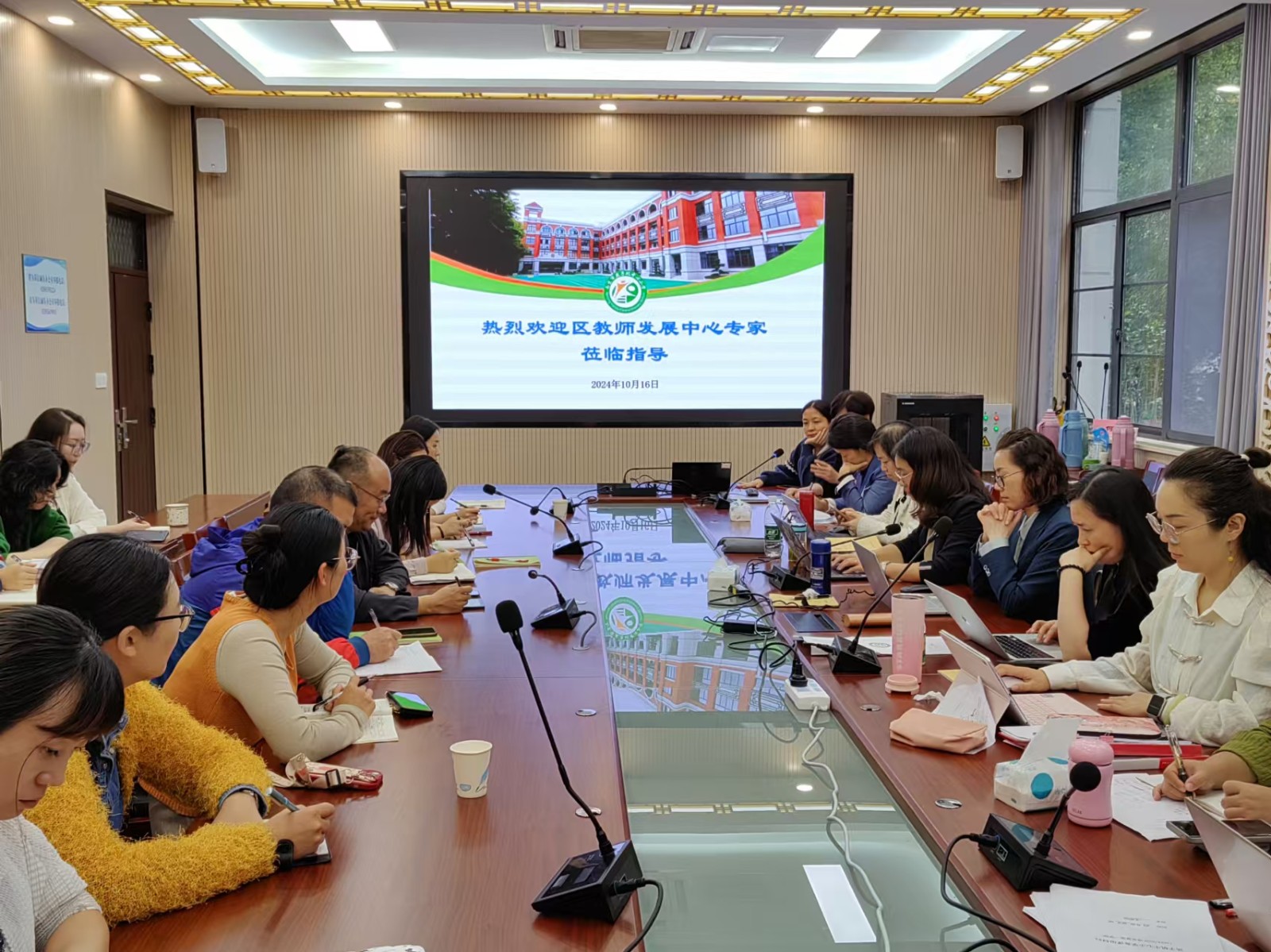 【悦群燕小 友学课堂】精准视导助力教学提升 砥砺前行绽放教育光彩——燕子矶中心小学区教学视导活动报道