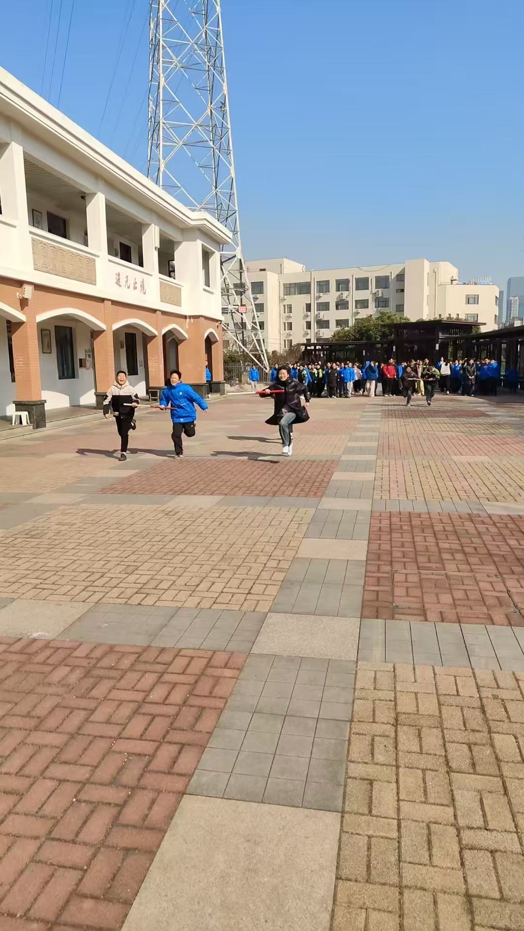 阳光体育 向阳生长——215专项行动  幕小已行动_html_1c876079.jpg