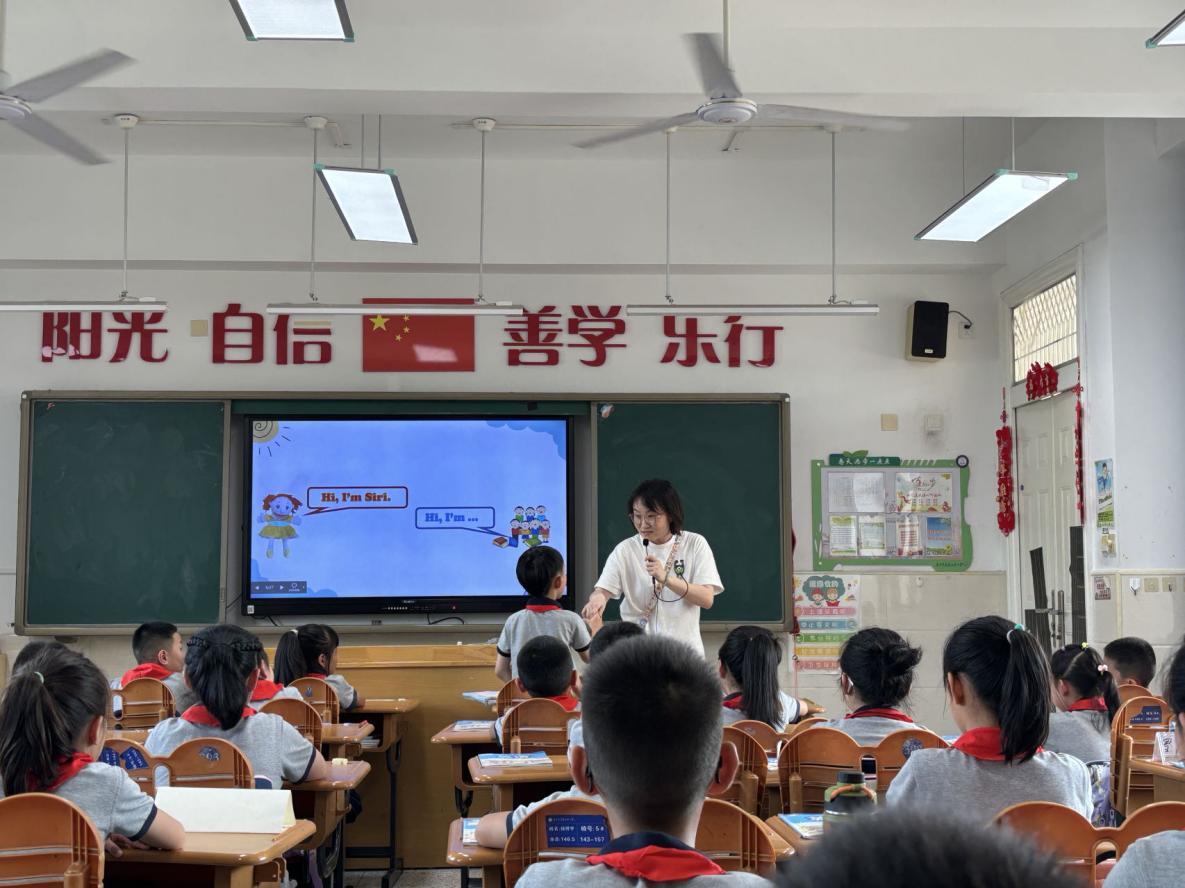 报道1_html_m3c33f150.jpg