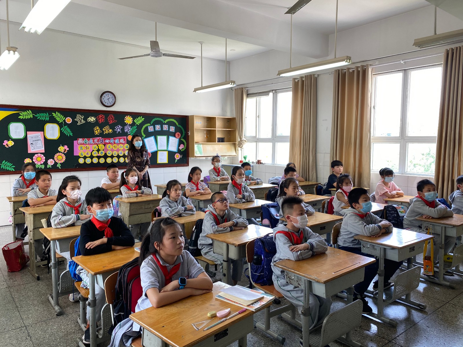 开学第一课4.JPG