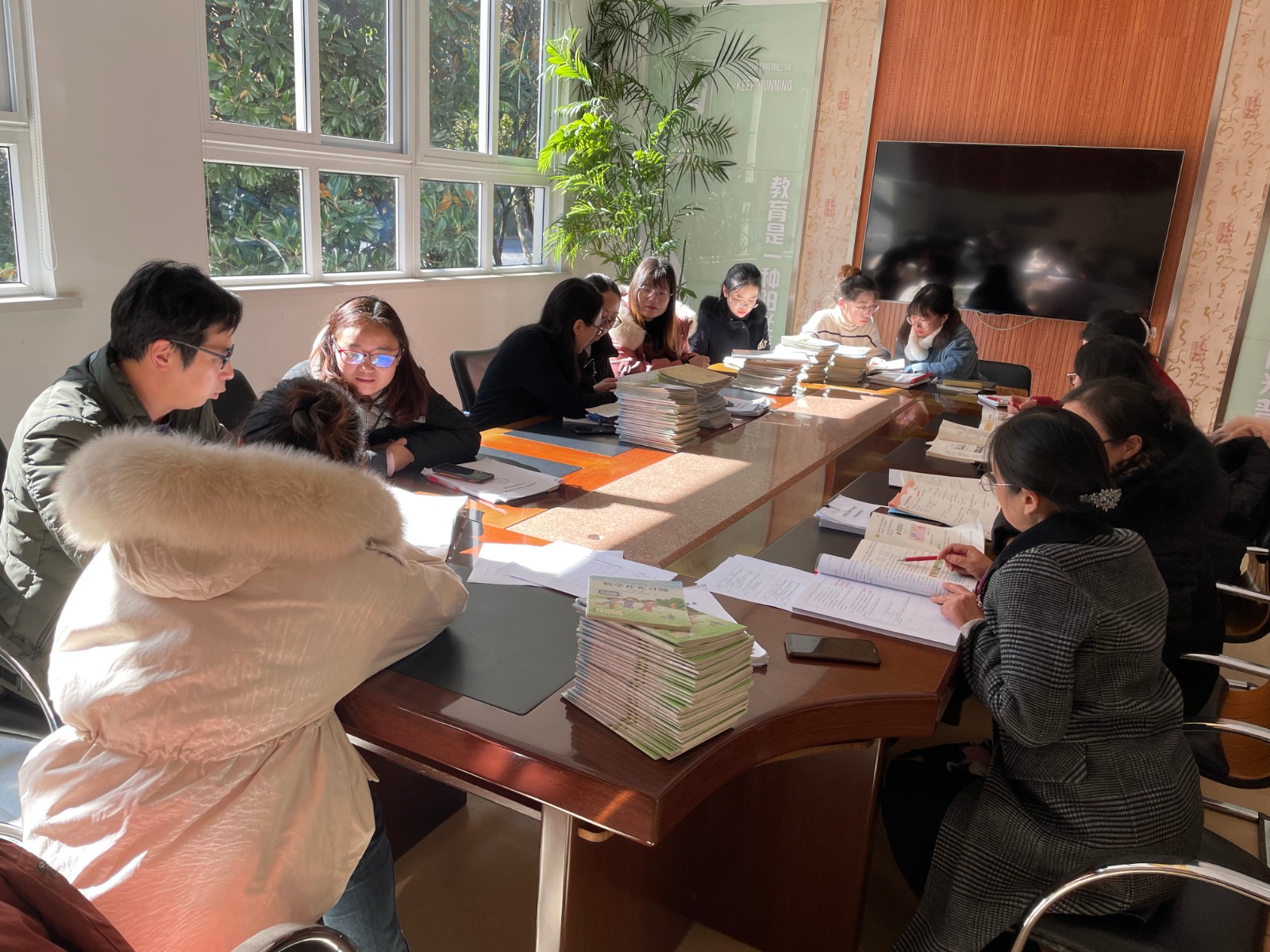 数学组图片2.JPG
