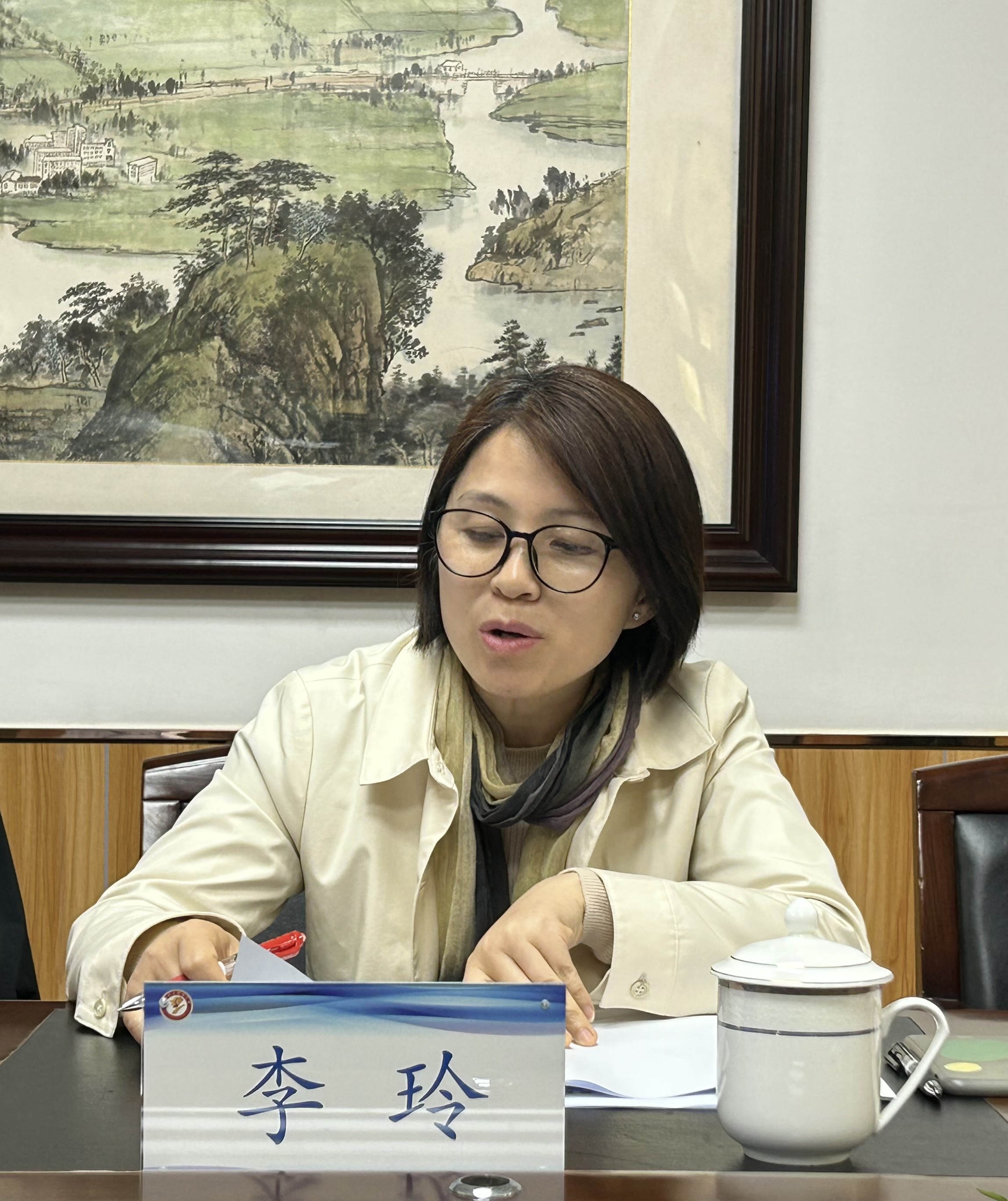 李玲校长.png