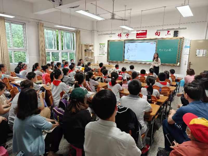 图4 四4.jpg