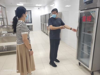 督学督导检查，促进学校发展_html_6eca4c28.jpg