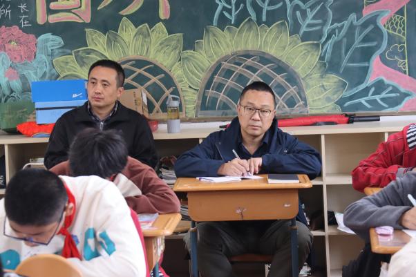视导赋能金秋路 聚力教学智行远_html_m724e9a7f.jpg