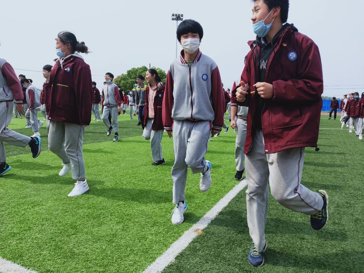 中桥中学九年级中考体育模拟测试专题篇2020.4.22_html_m1f26809.jpg