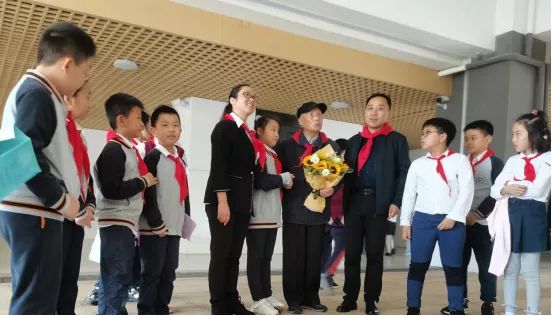 2.领导班子建设好_html_317123ab.png
