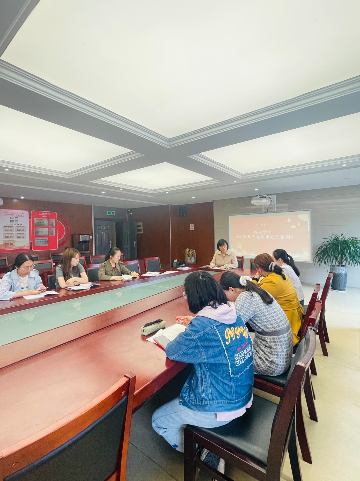 图片3.jpg 图片3.jpg