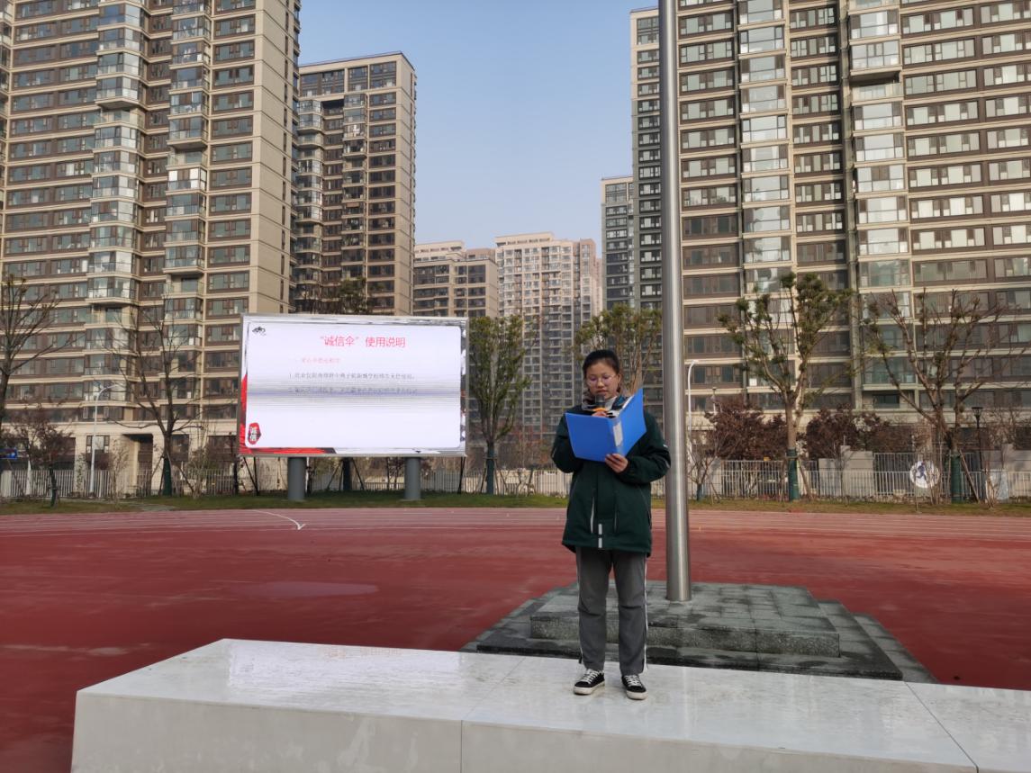 新建 DOCX 文档_html_51ff75ab.jpg