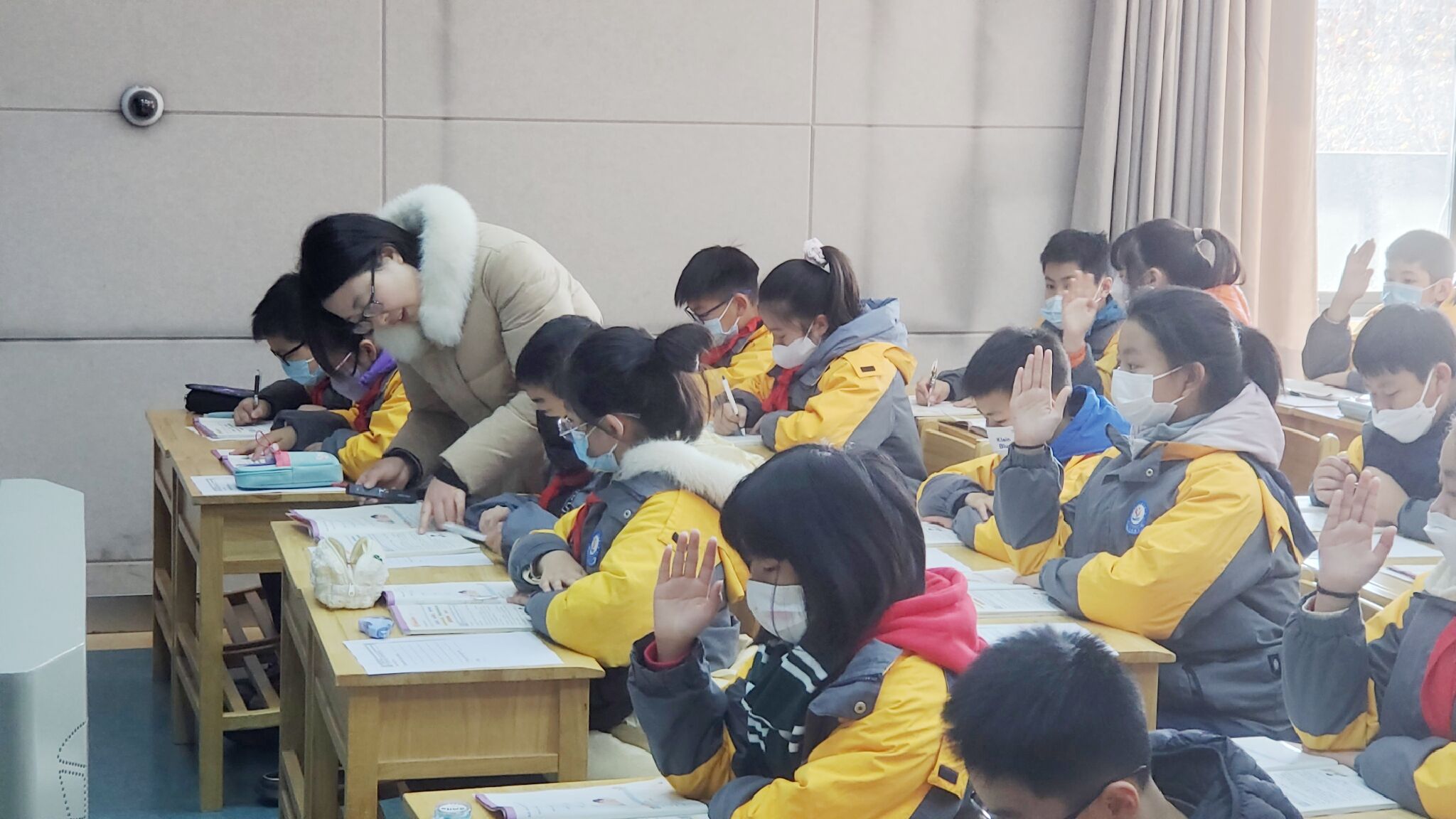 教师上课2.jpg