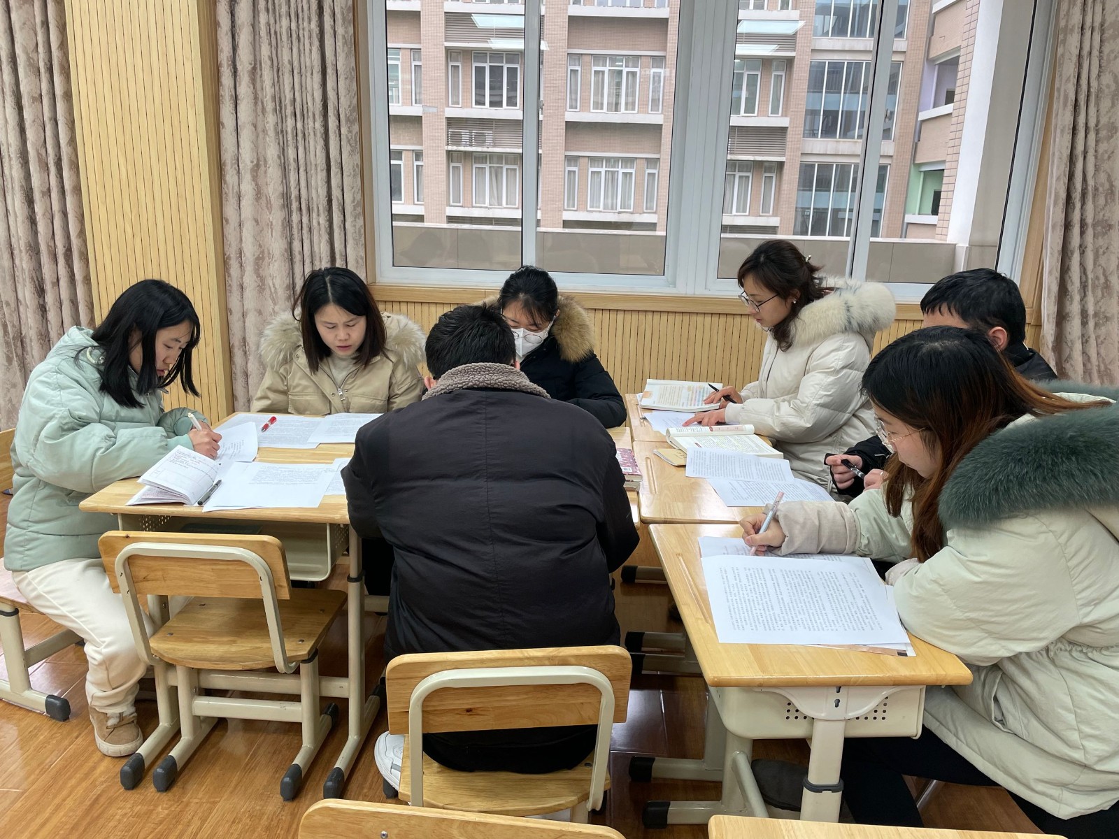 高端语文.jpg