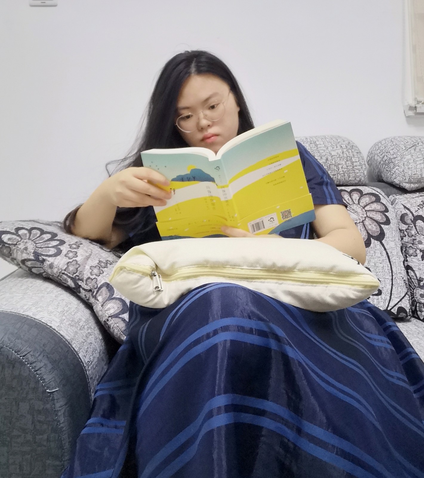 【花港一小】做阳光教师，享幸福教育——潘佳惠老师