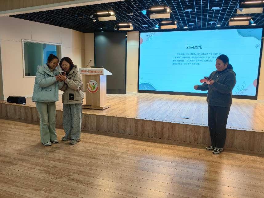 师德师风新闻_html_2f165ba4.jpg